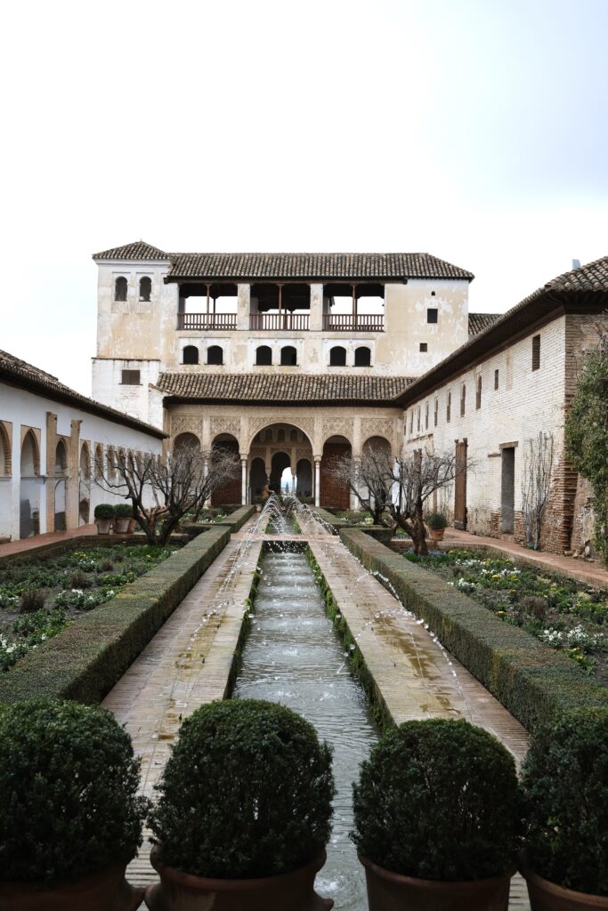 16 granada