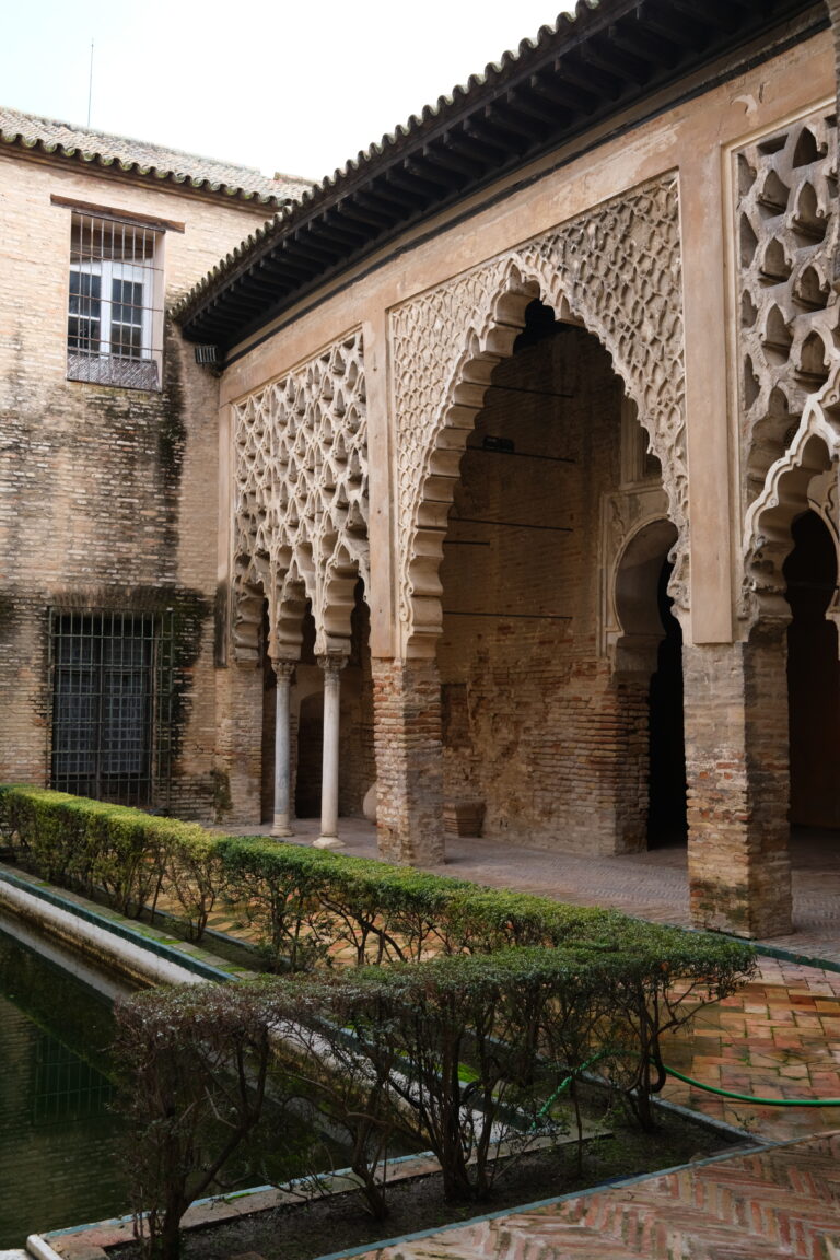 royalalcazar 3