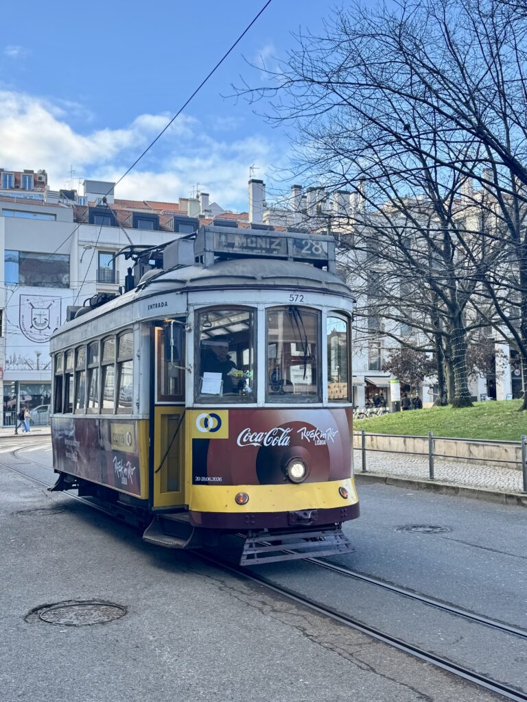 trolley 2